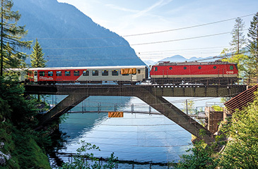 Bahnbrücke in Obertraun am Hallstättersee