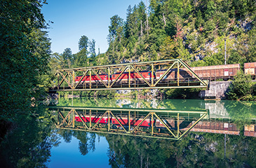 Bahnbrücke in Landl